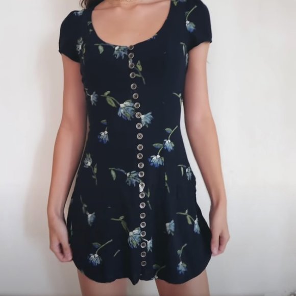 Urban Outfitters Navy Floral Dress - Picture 1 of 3